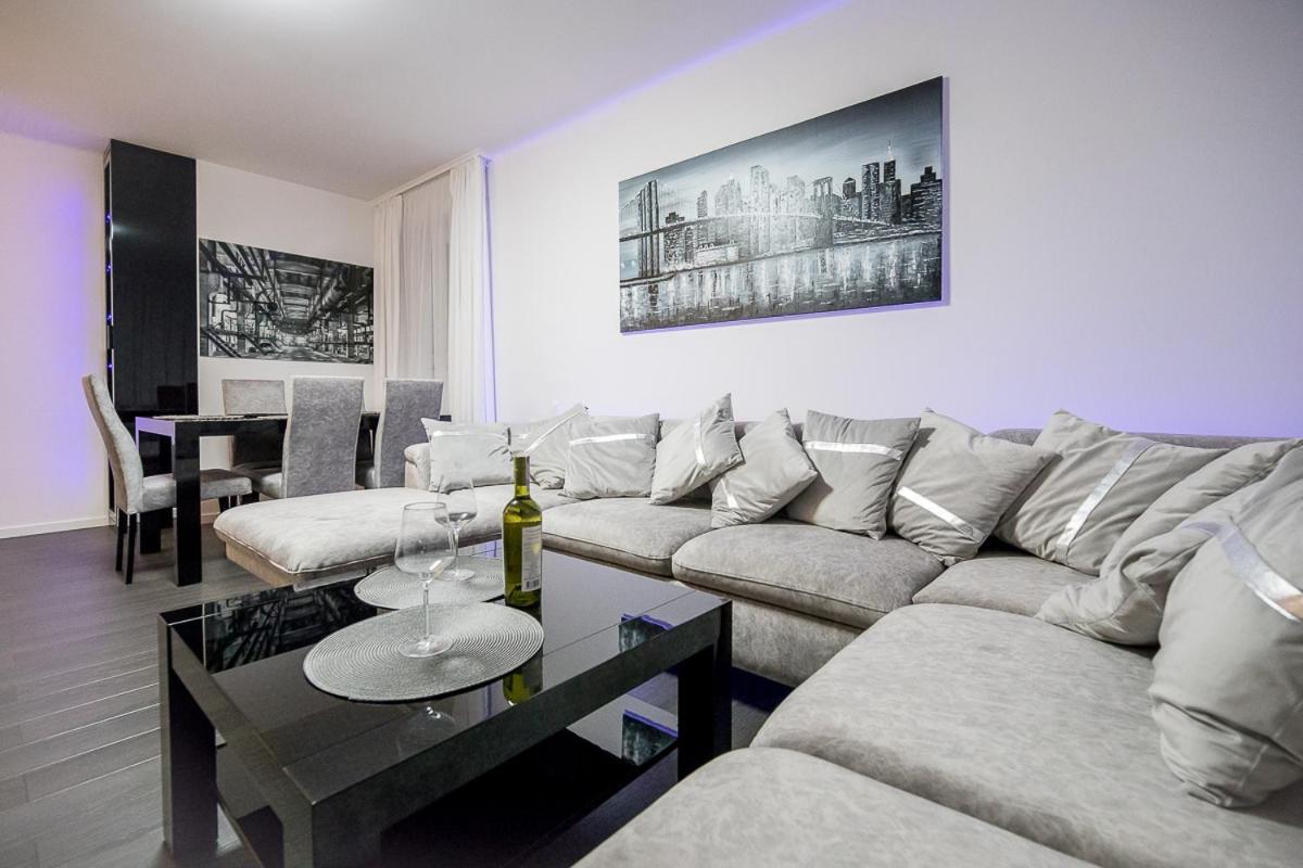 Appartement Nowoczesny Apartament - Saska Kepa à Varsovie Extérieur photo